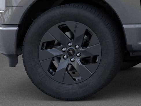 New 2025 Ford F150 Lightning Flash image 19