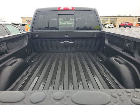 Used 2015 Chevrolet Silverado 2500 High Country w/ Duramax Plus Package AWD/4WD image 10