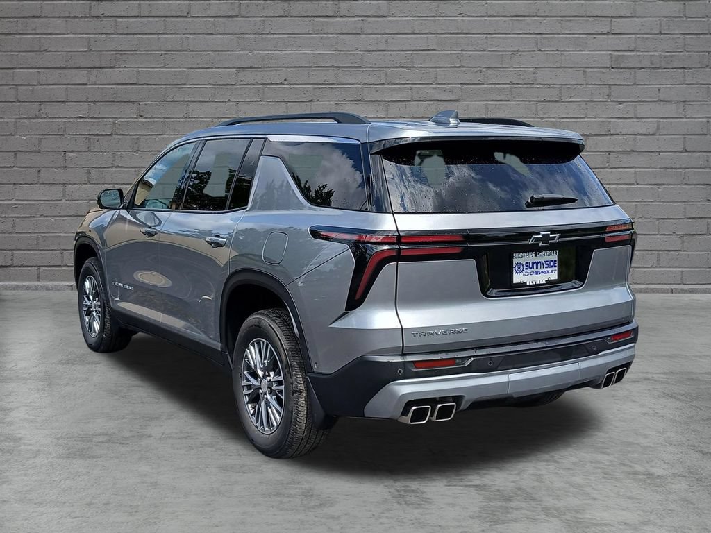 Certified 2025 Chevrolet Traverse LT w/ Enhanced Driving Package FWD image 2