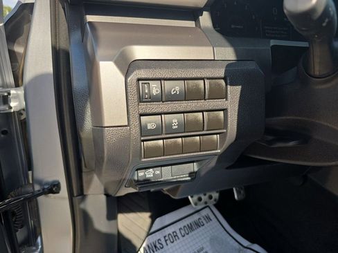 Used 2024 Toyota Tacoma TRD Sport image 11