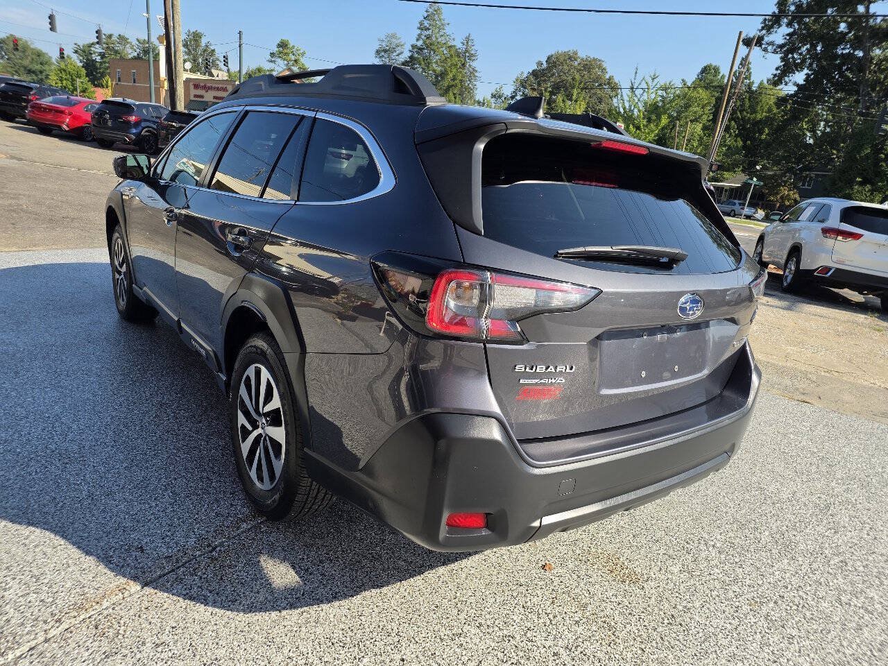 Used 2023 Subaru Outback Premium AWD/4WD image 14