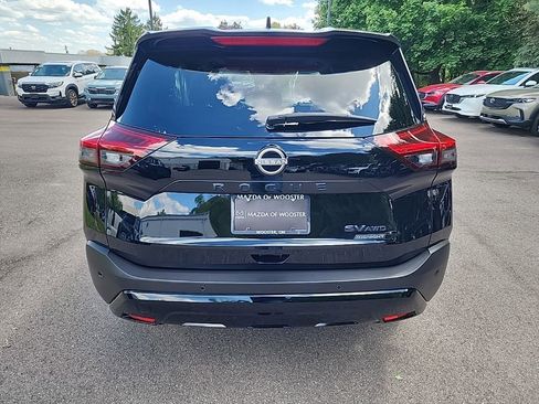 Used 2023 Nissan Rogue SV w/ SV Premium B Package AWD/4WD image 6