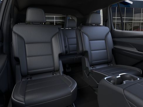 New 2027 Buick Enclave Preferred w/ Power Package FWD image 17