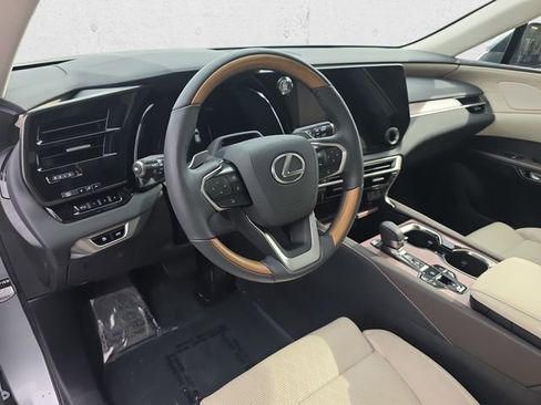 Used 2025 Lexus RX 350 AWD w/ Convenience Package image 16