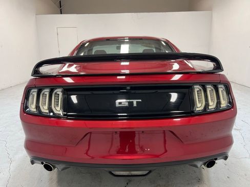 Used 2017 Ford Mustang GT RWD image 10