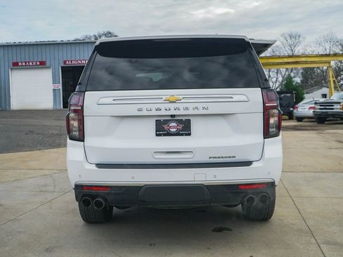 Used 2023 Chevrolet Suburban Premier image 29