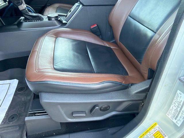 Certified 2022 Ford Bronco Outer Banks w/ Sasquatch Package AWD/4WD image 7