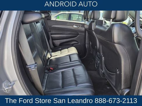 Used 2016 Jeep Grand Cherokee Limited w/ Luxury Group II RWD image 15