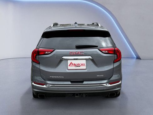 Certified 2020 GMC Terrain Denali w/ Denali Premium Package AWD/4WD image 4