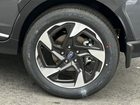 Certified 2025 Subaru Crosstrek 2.5i Limited w/ Popular Package #4A image 31