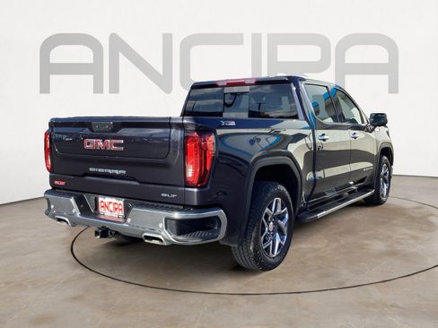 Used 2024 GMC Sierra 1500 SLT image 13