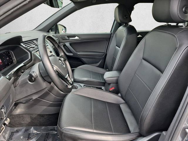 Used 2019 Volkswagen Tiguan SEL Premium R-Line FWD image 16