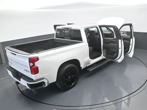 Used 2025 Chevrolet Silverado 1500 High Country w/ Technology Package image 83