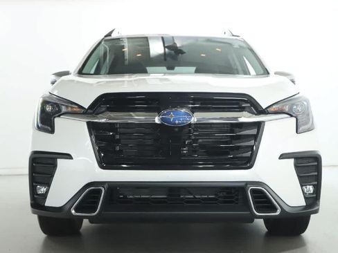 Certified 2023 Subaru Ascent Touring AWD/4WD image 5