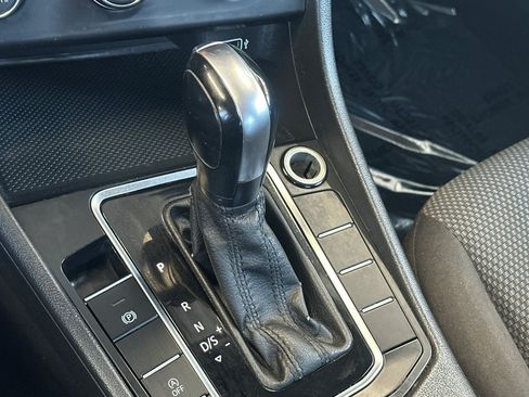 Used 2019 Volkswagen Jetta S FWD image 19
