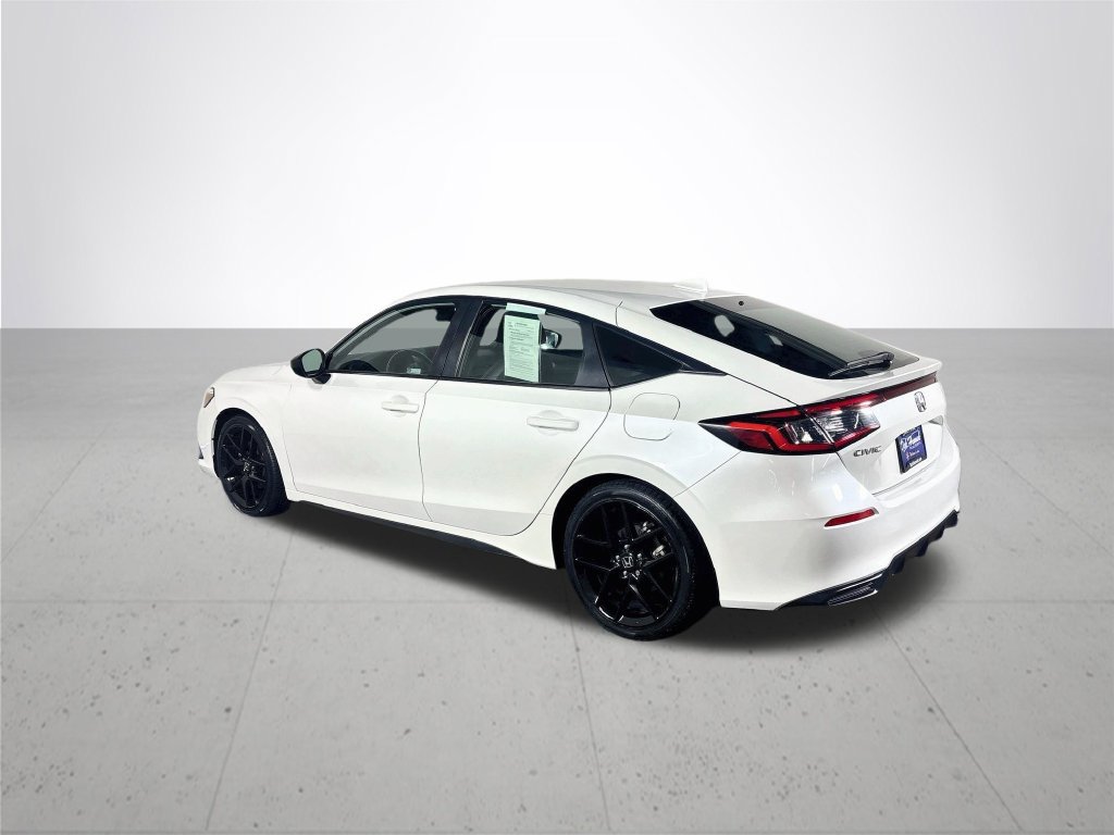 Used 2023 Honda Civic Sport image 8