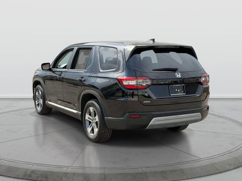 Used 2025 Honda Pilot EX-L image 7