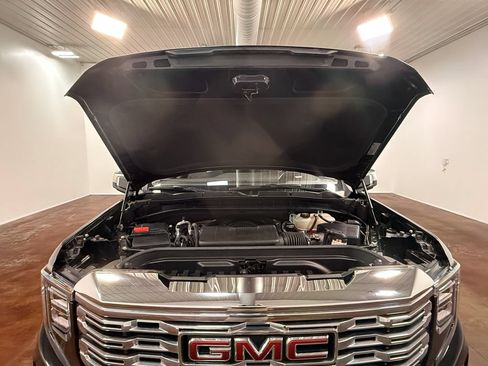Used 2025 GMC Sierra 1500 Denali AWD/4WD image 74