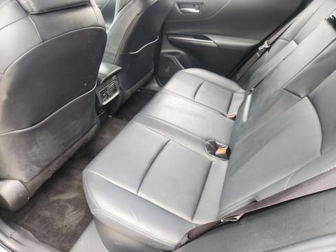 Used 2022 Toyota Venza XLE AWD/4WD image 20