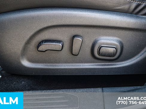 Used 2023 Nissan Murano SV image 48