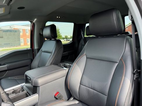 New 2025 Ford F350 Lariat w/ Lariat Ultimate Package image 17