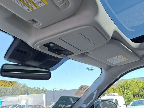 Used 2025 Ford Expedition Max Platinum image 14