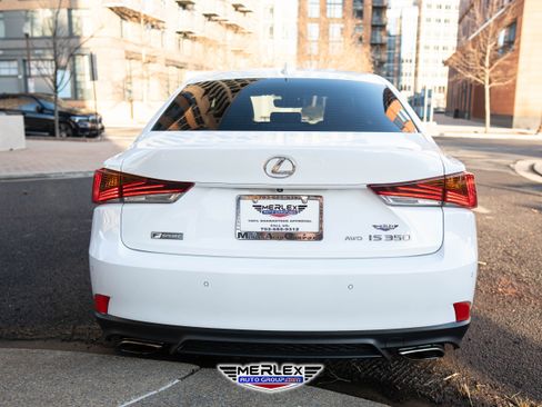 Used 2019 Lexus IS 350 F Sport image 6