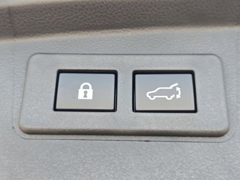 New 2025 Subaru Outback Premium image 15