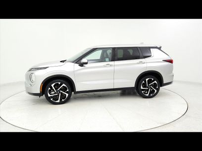Used 2024 Mitsubishi Outlander FWD