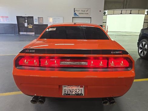 Used 2008 Dodge Challenger SRT8 RWD image 5