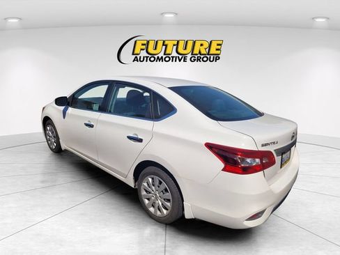 Used 2019 Nissan Sentra S FWD image 4