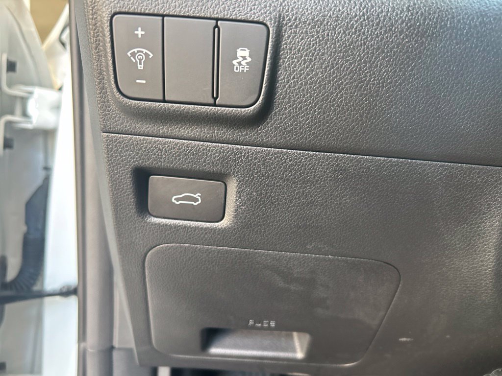Used 2026 Kia K5 GT-Line w/ GT-Line Premium Package FWD image 24