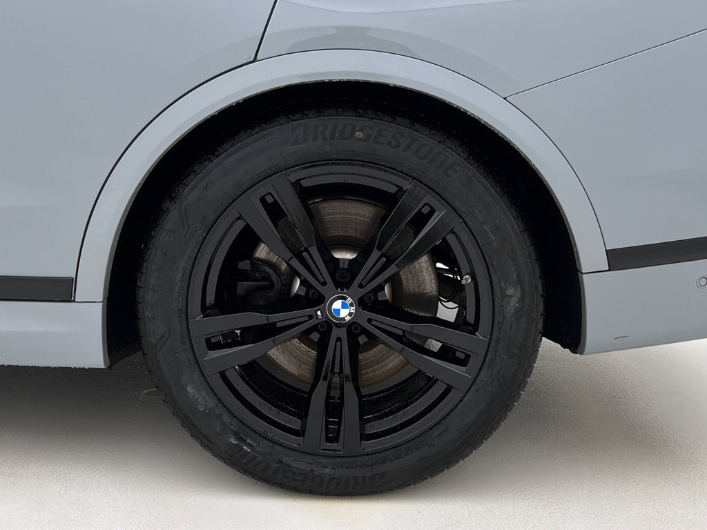 Certified 2025 BMW X7 M60i w/ Climate Comfort Package AWD/4WD image 28
