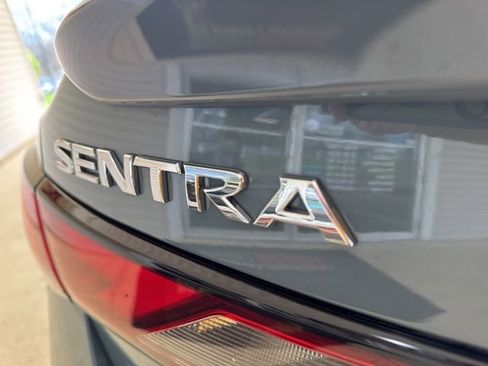 Used 2024 Nissan Sentra SR w/ SR Premium Package FWD image 30