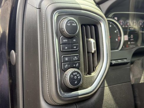Used 2020 Chevrolet Silverado 3500 High Country w/ Technology Package AWD/4WD image 25