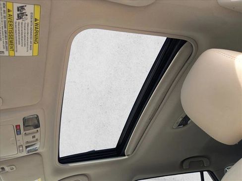 Used 2018 Subaru Outback 2.5i Limited image 14