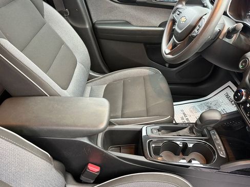 Used 2022 Chevrolet TrailBlazer LT w/ Convenience Package image 18