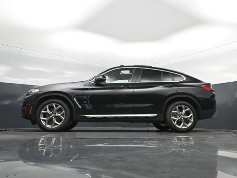Certified 2025 BMW X4 xDrive30i w/ Premium Package AWD/4WD image 39