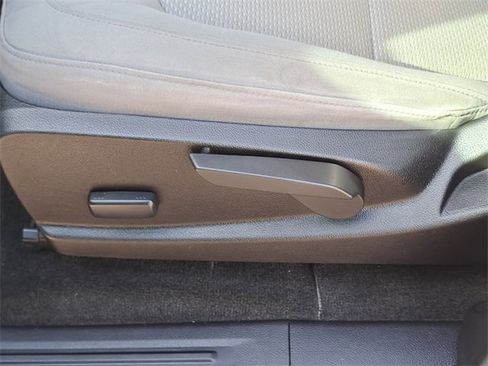 Used 2017 Chevrolet Colorado W/T w/ WT Convenience Package image 19