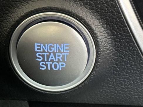 Used 2025 Hyundai Sonata Limited FWD image 27