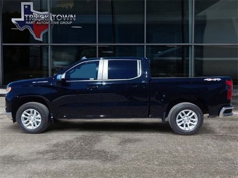 Used 2024 Chevrolet Silverado 1500 LT image 7