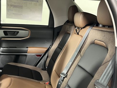 New 2026 Ford Bronco Sport Outer Banks image 14