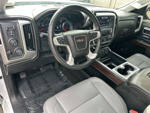 Used 2018 GMC Sierra 1500 SLT image 9