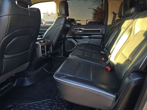 Used 2021 RAM 1500 Laramie image 7