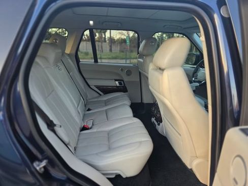 Used 2014 Land Rover Range Rover HSE AWD/4WD image 31