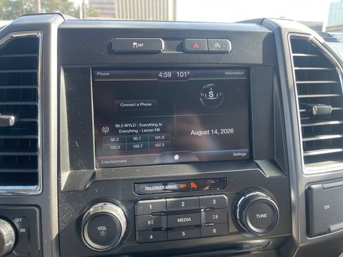 Used 2015 Ford F150 XLT w/ Equipment Group 302A Luxury RWD image 33
