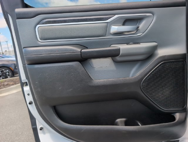 Used 2023 RAM 1500 Big Horn AWD/4WD image 30