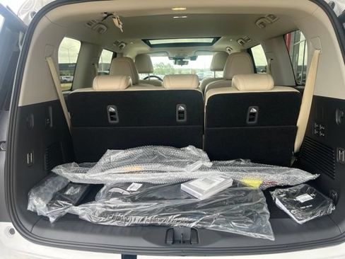 New 2026 Nissan Armada Platinum AWD/4WD image 20