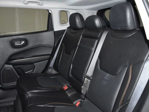 Used 2018 Jeep Compass Limited AWD/4WD image 30