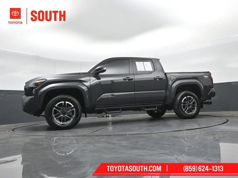 Used 2024 Toyota Tacoma TRD Sport w/ TRD Sport Upgrade Package AWD/4WD image 42